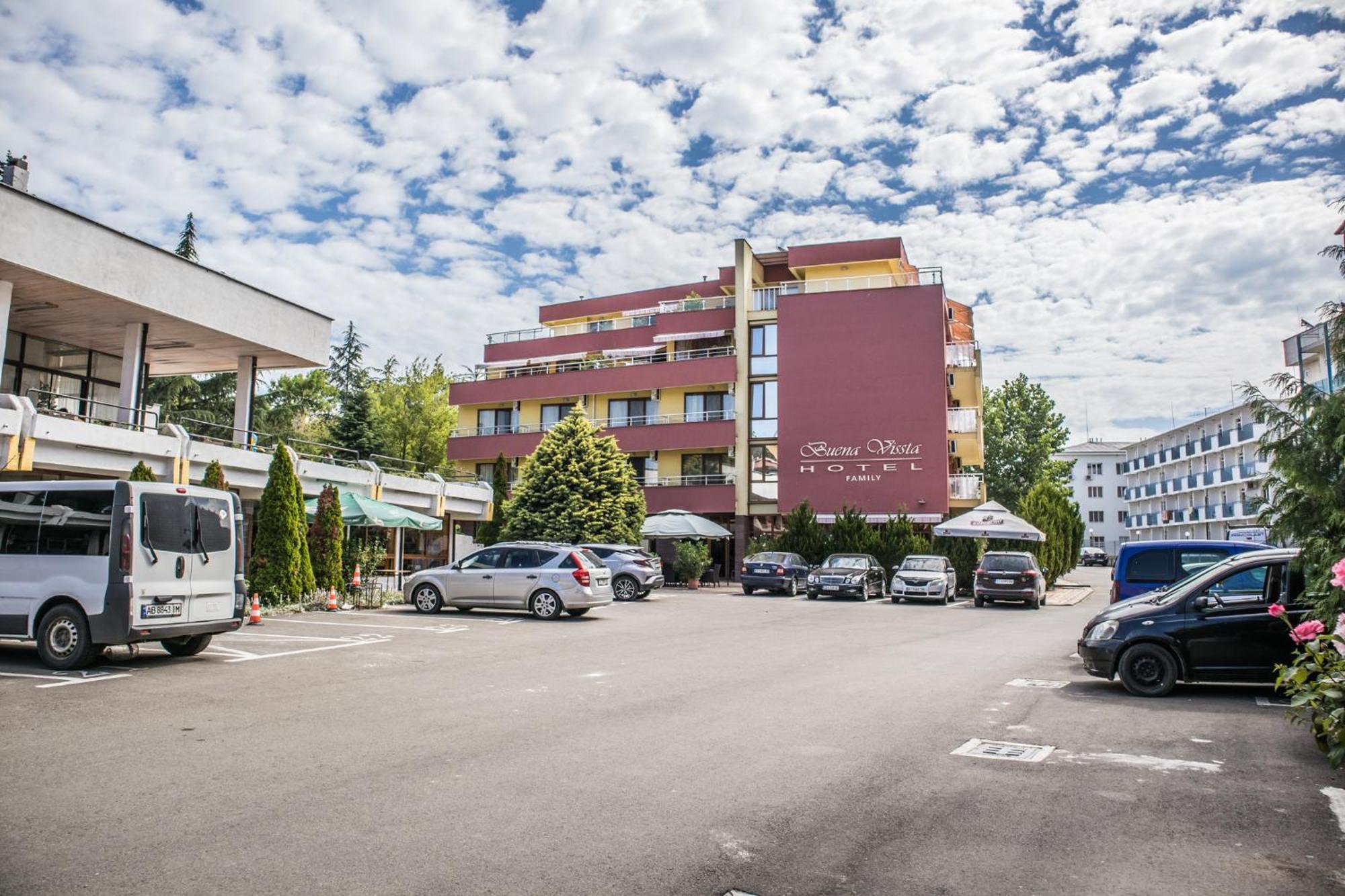 Hotel Buena Vissta Primorsko Eksteriør bilde